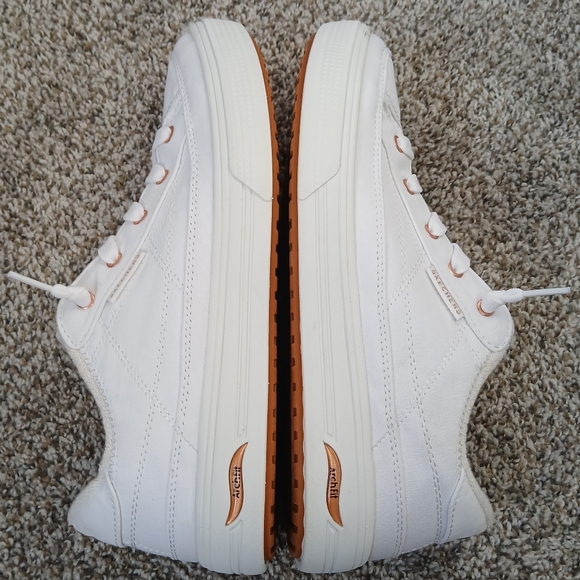 Skechers Women's White Sneakers Size 9 - Picture 12 of 13
